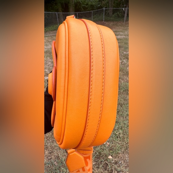 Marc Jacobs crossbody w/ COA The Covered J Marc Small Saddle Bag w/ dust bag - Picture 6 of 14